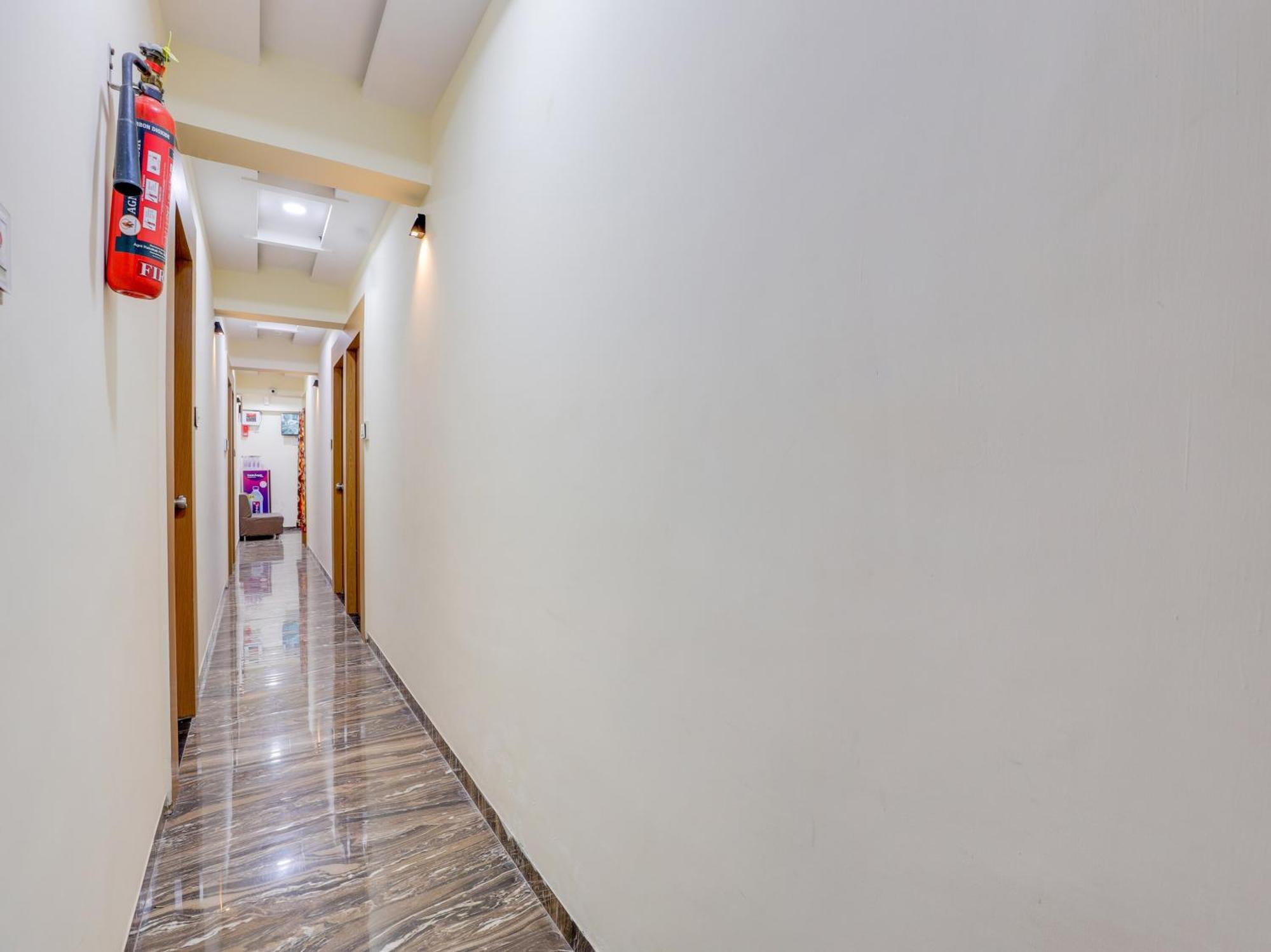 Hotel O Kb Villa Ahmadabad Zewnętrze zdjęcie
